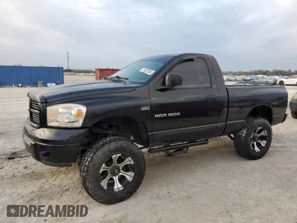 2006 Dodge 1500 SLT z VIN 1D7HU16286J184344, wystawiony jako Copart lot #79322384 z przebiegiem 115 837 mil mil oraz Szkoda całkowita • Salvage title. Historia ofert i sprzedaży dostępna na DreamBid. Obrazek 1.