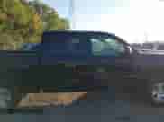 2018 Chevrolet Silverado 1500 LT z VIN 3GCUKREC5JG476423, wystawiony jako IAAI lot #43330536 z przebiegiem 178 133 mil mil oraz . Historia ofert i sprzedaży dostępna na DreamBid. Obrazek 13.