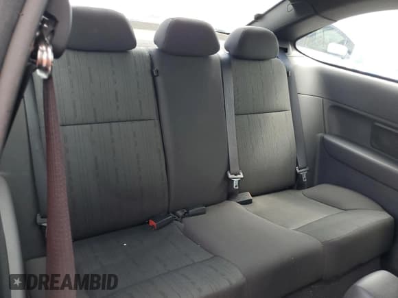 ✅ 2010 Ford Focus SE • VIN: 1FAHP3CN4AW144744 • Lot: 83990085. Wystawiony na Copart z przebiegiem 96 839 mil. Bezpłatny archiwum sprzedaży aukcyjnych z USA i szczegółowy raport historii pojazdu na DreamBid. Zdjęcie 10.