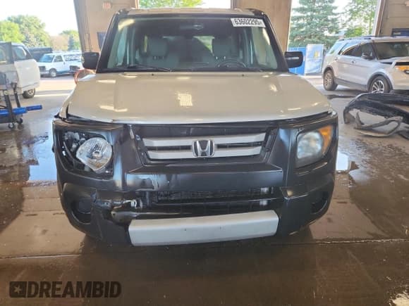 ✅ 2007 Honda Element LX • VIN: 5J6YH18357L012552 • Лот: 63602295. Опубликован ранее на Copart с пробегом 137 469 миль. Бесплатный доступ к архиву аукционных продаж из США и подробный отчёт об истории автомобиля на DreamBid. Изображение 5.