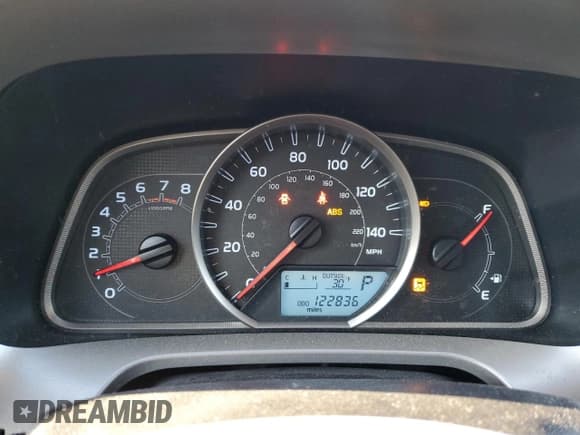 ✅ 2014 Toyota RAV4 LE • VIN: JTMBFREV9ED068717 • Лот: 90760225. Опубликован ранее на Copart с пробегом 122 836 миль. Бесплатный доступ к архиву аукционных продаж из США и подробный отчёт об истории автомобиля на DreamBid. Изображение 9.