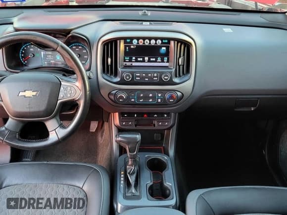 ✅ 2018 Chevrolet Colorado 4WD Z71 • VIN: 1GCGTDEN3J1150004 • Лот: 92988215. Опубликован ранее на Copart с пробегом 89 380 миль. Бесплатный доступ к архиву аукционных продаж из США и подробный отчёт об истории автомобиля на DreamBid. Изображение 9.