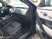 ✅ 2025 Land Rover Range Rover Velar Dynamic SE • VIN: SALYL2EX8SA810607 • Lot: 41568626. Listed on IAAI with 565 mi. Free auction sales archive from the USA and detailed vehicle history report at DreamBid. Image 5.