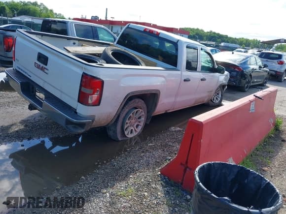 ✅ 2019 GMC Sierra 1500 • VIN: 2GTV2LEC1K1223241 • Лот: 42300315. Опубликован ранее на IAAI с пробегом 134 283 миль. Бесплатный доступ к архиву аукционных продаж из США и подробный отчёт об истории автомобиля на DreamBid. Изображение 4.