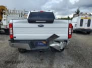 ✅ 2020 Ford F-250 XL • VIN: 1FT7W2BT5LED35245 • Lot: 81581355. Wystawiony na Copart z przebiegiem 154 328 mil. Bezpłatny archiwum sprzedaży aukcyjnych z USA i szczegółowy raport historii pojazdu na DreamBid. Zdjęcie 6.