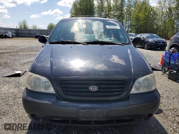 ✅ 2002 Kia Sedona LX • VIN: KNDUP131826328869 • Лот: 53855625. Опубликован ранее на Copart с пробегом 172 204 миль. Бесплатный доступ к архиву аукционных продаж из США и подробный отчёт об истории автомобиля на DreamBid. Изображение 5.