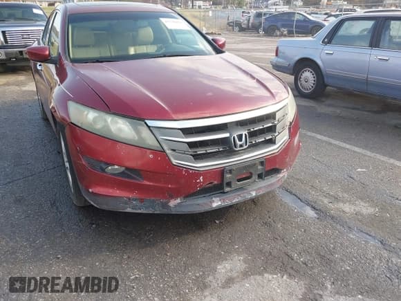 ✅ 2011 Honda Crosstour EX-L • VIN: 5J6TF2H50BL000051 • Lot: 43738976. Wystawiony na IAAI z przebiegiem 243 557 mil. Bezpłatny archiwum sprzedaży aukcyjnych z USA i szczegółowy raport historii pojazdu na DreamBid. Zdjęcie 6.