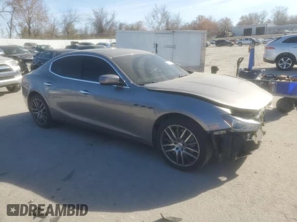 ✅ 2015 Maserati Ghibli S Q4 • VIN: ZAM57RTA3F1133375 • Лот: 92491615. Опубликован ранее на Copart с пробегом 128 831 миль. Бесплатный доступ к архиву аукционных продаж из США и подробный отчёт об истории автомобиля на DreamBid. Изображение 4.