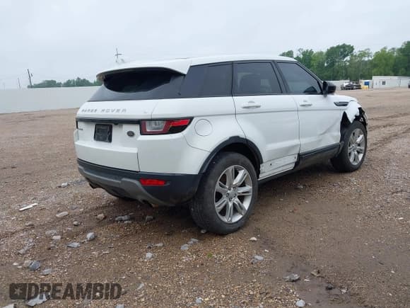 ✅ 2017 Land Rover Range Rover Evoque SE • VIN: SALVP2BG3HH224604 • Lot: 42073927. Listed on IAAI with 77,620 mi. Free auction sales archive from the USA and detailed vehicle history report at DreamBid. Image 4.