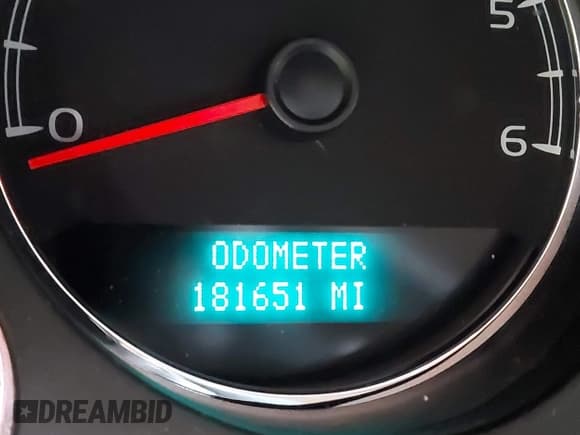 ✅ 2011 Chevrolet Suburban LT • VIN: 1GNSKJE37BR386627 • Lot: 43727327. Listed on IAAI with 181,651 mi. Free auction sales archive from the USA and detailed vehicle history report at DreamBid. Image 16.