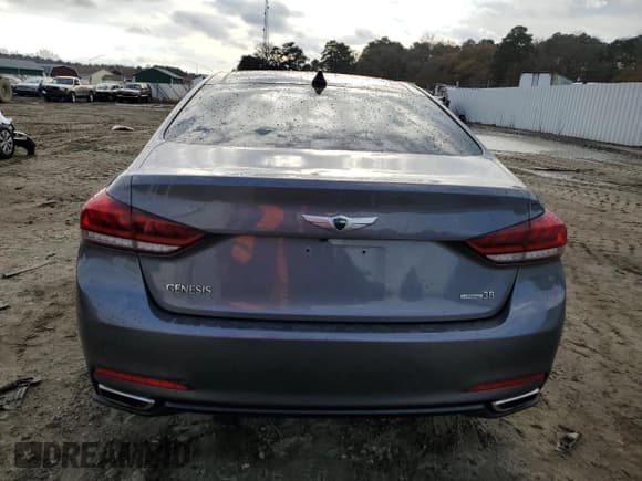 ✅ 2016 Hyundai Genesis 3.8L • VIN: KMHGN4JE5GU138083 • Lot: 83577274. Wystawiony na Copart z przebiegiem 159 851 mil. Bezpłatny archiwum sprzedaży aukcyjnych z USA i szczegółowy raport historii pojazdu na DreamBid. Zdjęcie 6.