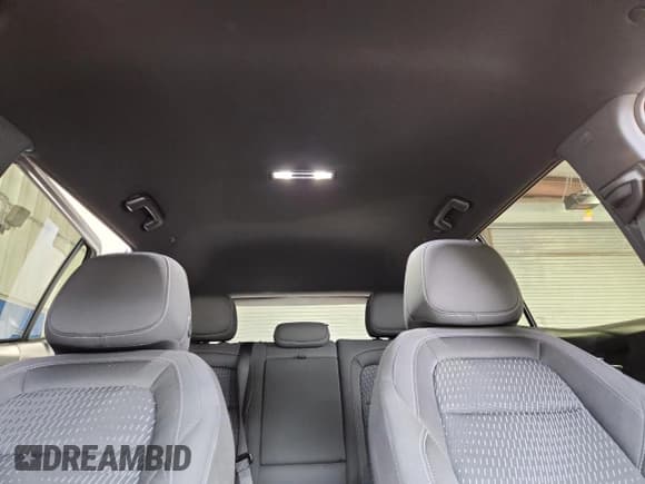 ✅ 2025 Chevrolet Equinox FWD LT • VIN: 3GNAXHEG2SL227191 • Lot: 68872985. Wystawiony na Copart z przebiegiem 17 275 mil. Bezpłatny archiwum sprzedaży aukcyjnych z USA i szczegółowy raport historii pojazdu na DreamBid. Zdjęcie 10.