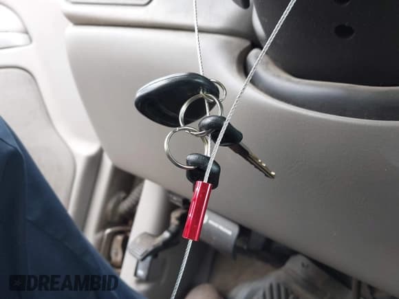 ✅ 1999 GMC Sierra 1500 SLE • VIN: 1GTEK19T2XE505134 • Лот: 41861243. Опубликован ранее на IAAI с пробегом 145 425 миль. Бесплатный доступ к архиву аукционных продаж из США и подробный отчёт об истории автомобиля на DreamBid. Изображение 11.