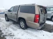 ✅ 2007 Chevrolet Suburban LT • VIN: 1GNFK16347J312488 • Lot: 41569438. Listed on IAAI with 190,635 mi. Free auction sales archive from the USA and detailed vehicle history report at DreamBid. Image 3.