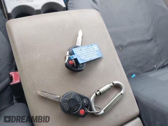 ✅ 2010 Ford Escape • VIN: 1FMCUODGXAKC24869 • Лот: 42476220. Опубликован ранее на IAAI с пробегом 201 187 миль. Бесплатный доступ к архиву аукционных продаж из США и подробный отчёт об истории автомобиля на DreamBid. Изображение 11.