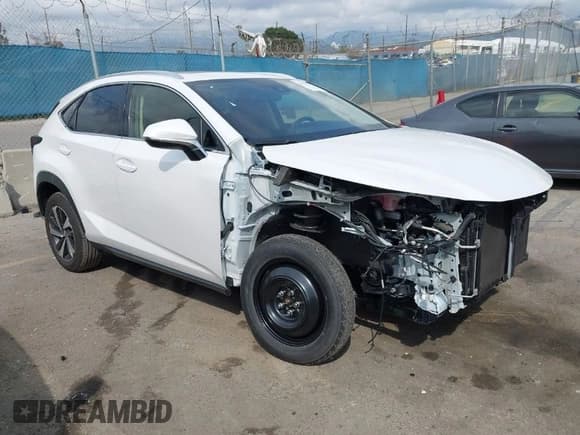 ✅ 2020 Lexus NX 300 • VIN: JTJDARBZ6L5001950 • Лот: 41932310. Опубликован ранее на IAAI с пробегом 30 757 миль. Бесплатный доступ к архиву аукционных продаж из США и подробный отчёт об истории автомобиля на DreamBid. Изображение 1.