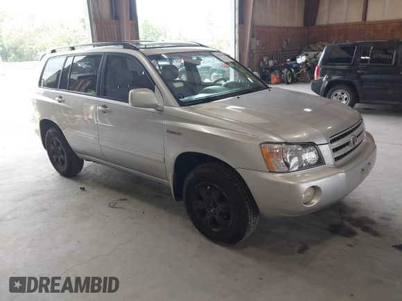 2001 Toyota Highlander с VIN JTEHF21A010001263, выставлен на аукционе IAAI как лот 42788745 с пробегом 178 185 миль миль и . История ставок и продаж доступна на DreamBid. Изображение 1.