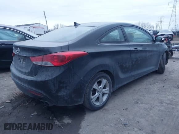✅ 2013 Hyundai Elantra GS • VIN: KMHDH6AE0DU003174 • Lot: 41691059. Listed on IAAI with 213,453 mi. Free auction sales archive from the USA and detailed vehicle history report at DreamBid. Image 4.