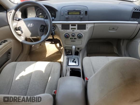 ✅ 2007 Hyundai Sonata GLS • VIN: 5NPET46C67H250426 • Лот: 71681464. Опубликован ранее на Copart с пробегом 61 279 миль. Бесплатный доступ к архиву аукционных продаж из США и подробный отчёт об истории автомобиля на DreamBid. Изображение 8.