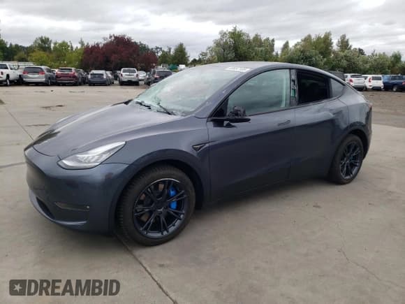 ✅ 2021 Tesla Model Y Long Range • VIN: 5YJYGDEE8MF229950 • Lot: 69057185. Wystawiony na Copart z przebiegiem 81 827 mil. Bezpłatny archiwum sprzedaży aukcyjnych z USA i szczegółowy raport historii pojazdu na DreamBid. Zdjęcie 1.