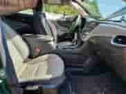 2019 Chevrolet Equinox LT z VIN 2GNAXKEV7K6145327, wystawiony jako Copart lot #84025695 z przebiegiem 94 854 mil mil oraz Szkoda całkowita • Salvage title. Historia ofert i sprzedaży dostępna na DreamBid. Obrazek 7.