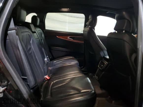 ✅ 2018 Lincoln MKX Reserve • VIN: 2LMPJ8LR9JBL12614 • Lot: 86631755. Listed on Copart with 209,633 mi. Free auction sales archive from the USA and detailed vehicle history report at DreamBid. Image 11.