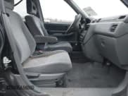 ✅ 1998 Honda CR-V LX • VIN: JHLRD2843WC017805 • Lot: 43834544. Wystawiony na IAAI z przebiegiem 241 629 mil. Bezpłatny archiwum sprzedaży aukcyjnych z USA i szczegółowy raport historii pojazdu na DreamBid. Zdjęcie 5.