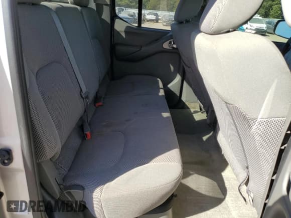 ✅ 2015 Nissan Frontier S • VIN: 1N6AD0EV4FN744237 • Лот: 86802285. Опубликован ранее на Copart с пробегом 135 868 миль. Бесплатный доступ к архиву аукционных продаж из США и подробный отчёт об истории автомобиля на DreamBid. Изображение 10.