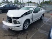 ✅ 2006 Ford Mustang GT Deluxe • VIN: 1ZVFT82H865246421 • Lot: 42007809. Listed on IAAI with 205,896 mi. Free auction sales archive from the USA and detailed vehicle history report at DreamBid. Image 17.