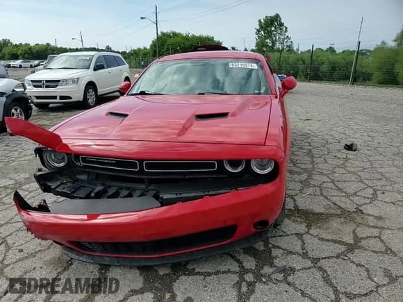 ✅ 2018 Dodge Challenger SXT • VIN: 2C3CDZAG4JH298295 • Lot: 63216974. Wystawiony na Copart z przebiegiem 90 598 mil. Bezpłatny archiwum sprzedaży aukcyjnych z USA i szczegółowy raport historii pojazdu na DreamBid. Zdjęcie 10.