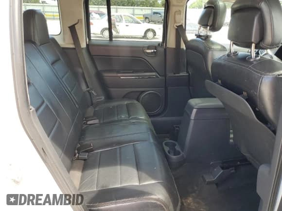 ✅ 2011 Jeep Patriot Latitude X • VIN: 1J4NT4GB9BD175624 • Lot: 80889995. Listed on Copart with 156,683 mi. Free auction sales archive from the USA and detailed vehicle history report at DreamBid. Image 11.