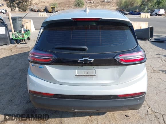 ✅ 2022 Chevrolet Bolt EV 2LT • VIN: 1G1FX6S0XN4101321 • Lot: 41402829. Listed on IAAI with 45,196 mi. Free auction sales archive from the USA and detailed vehicle history report at DreamBid. Image 16.