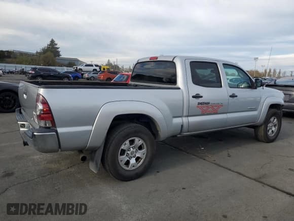 ✅ 2009 Toyota Tacoma PreRunner • VIN: 3TMKU72N59M018776 • Lot: 91198475. Wystawiony na Copart z przebiegiem 200 968 mil. Bezpłatny archiwum sprzedaży aukcyjnych z USA i szczegółowy raport historii pojazdu na DreamBid. Zdjęcie 3.