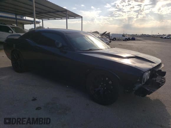 ✅ 2016 Dodge Challenger R/T Plus • VIN: 2C3CDZBTXGH214145 • Lot: 67198765. Listed on Copart with 162,009 mi. Free auction sales archive from the USA and detailed vehicle history report at DreamBid. Image 4.