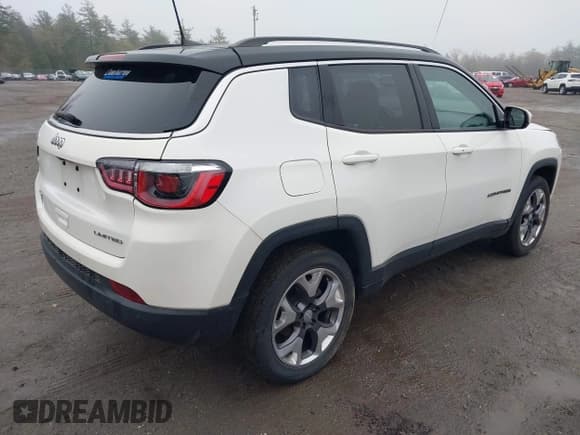 ✅ 2020 Jeep Compass Limited • VIN: 3C4NJDCB0LT233570 • Lot: 42182241. Listed on IAAI with 59,858 mi. Free auction sales archive from the USA and detailed vehicle history report at DreamBid. Image 4.