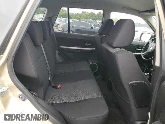 ✅ 2007 Suzuki Grand Vitara XSport • VIN: JS3TD944574200816 • Lot: 84162715. Wystawiony na Copart z przebiegiem 39 237 mil. Bezpłatny archiwum sprzedaży aukcyjnych z USA i szczegółowy raport historii pojazdu na DreamBid. Zdjęcie 10.