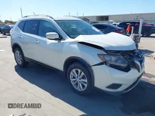 ✅ 2015 Nissan Rogue S • VIN: KNMAT2MT6FP527231 • Lot: 43633859. Wystawiony na IAAI z przebiegiem 83 099 mil. Bezpłatny archiwum sprzedaży aukcyjnych z USA i szczegółowy raport historii pojazdu na DreamBid. Zdjęcie 1.