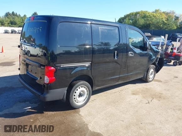 ✅ 2021 Nissan NV200 SV • VIN: 3N6CM0KN2MK691358 • Лот: 43447855. Опубликован ранее на IAAI с пробегом 55 690 миль. Бесплатный доступ к архиву аукционных продаж из США и подробный отчёт об истории автомобиля на DreamBid. Изображение 4.