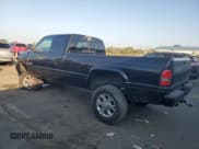 ✅ 2000 Dodge 2500 • VIN: 1B7KF2363YJ135563 • Lot: 81561185. Wystawiony na Copart z przebiegiem 248 411 mil. Bezpłatny archiwum sprzedaży aukcyjnych z USA i szczegółowy raport historii pojazdu na DreamBid. Zdjęcie 2.