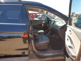 ✅ 2013 Hyundai Santa Fe GLS • VIN: KM8SN4HF7DU015292 • Лот: 43257436. Опубликован ранее на IAAI с пробегом 139 441 миль. Бесплатный доступ к архиву аукционных продаж из США и подробный отчёт об истории автомобиля на DreamBid. Изображение 5.