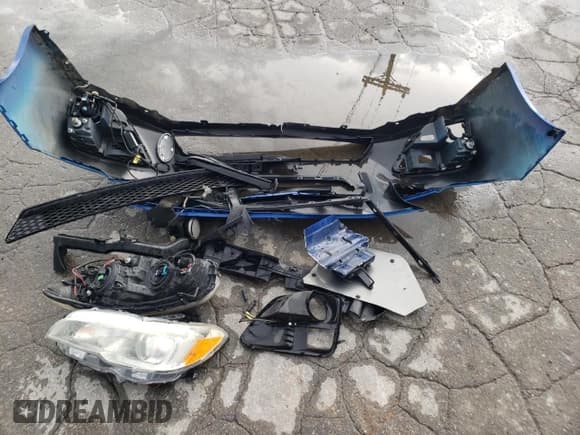 ✅ 2015 Subaru WRX STI Limited • VIN: JF1VA2S62F9806576 • Lot: 62650995. Listed on Copart with 65,765 mi. Free auction sales archive from the USA and detailed vehicle history report at DreamBid. Image 12.