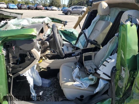 ✅ 2016 Mercedes-Benz GLA 250 • VIN: WDCTG4GB5GJ230218 • Лот: 90375495. Опубликован ранее на Copart с пробегом Не указан. Бесплатный доступ к архиву аукционных продаж из США и подробный отчёт об истории автомобиля на DreamBid. Изображение 7.