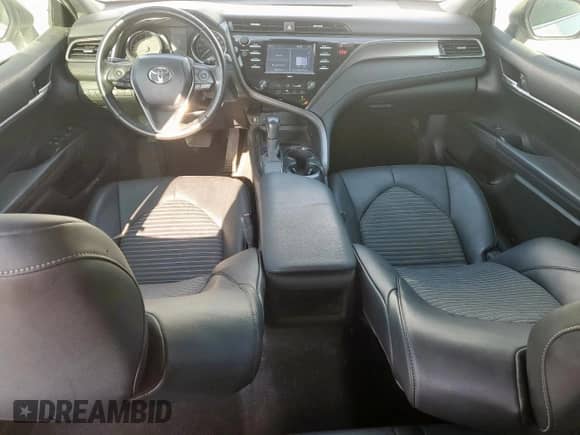 2020 Toyota Camry SE with VIN 4T1G11AK6LU924257, listed as a Copart auction lot 81422745 with 79,222 mi miles and Salvage title. Bid and sale history available at DreamBid. Image 8.