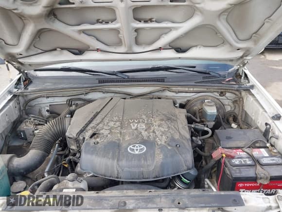 ✅ 2006 Toyota Tacoma PreRunner • VIN: 5TEKU72N56Z225229 • Lot: 42339308. Listed on IAAI with 198,684 mi. Free auction sales archive from the USA and detailed vehicle history report at DreamBid. Image 10.