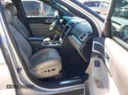 ✅ 2013 Ford Explorer Limited • VIN: 1FM5K7F88DGA30233 • Lot: 41465702. Wystawiony na IAAI z przebiegiem 125 636 mil. Bezpłatny archiwum sprzedaży aukcyjnych z USA i szczegółowy raport historii pojazdu na DreamBid. Zdjęcie 5.