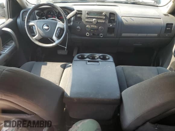 ✅ 2009 Chevrolet Silverado 2500HD LT • VIN: 1GCHK59K69E112140 • Лот: 62650595. Опубликован ранее на Copart с пробегом 291 863 миль. Бесплатный доступ к архиву аукционных продаж из США и подробный отчёт об истории автомобиля на DreamBid. Изображение 8.