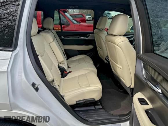 ✅ 2016 Mercedes-Benz GLA 250 • VIN: WDCTG4GB5GJ232549 • Лот: 94002715. Опубликован ранее на Copart с пробегом 71 233 миль. Бесплатный доступ к архиву аукционных продаж из США и подробный отчёт об истории автомобиля на DreamBid. Изображение 6.