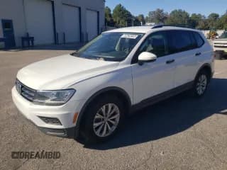 ✅ 2019 Volkswagen Tiguan S • VIN: 3VV1B7AXXKM090200 • Lot: 89528235. Listed on Copart with 87,213 mi. Free auction sales archive from the USA and detailed vehicle history report at DreamBid. Image 1.
