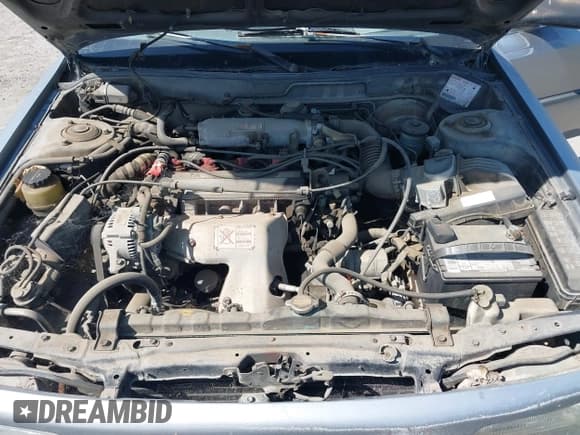 ✅ 1990 Toyota Camry DLX • VIN: 4T1SV21E6LU257382 • Lot: 41848382. Wystawiony na IAAI z przebiegiem 322 005 mil. Bezpłatny archiwum sprzedaży aukcyjnych z USA i szczegółowy raport historii pojazdu na DreamBid. Zdjęcie 10.