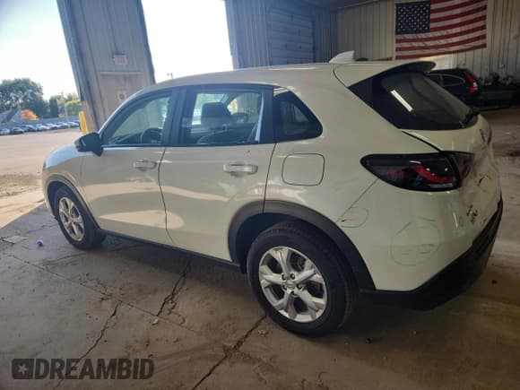 ✅ 2024 Honda HR-V LX • VIN: 3CZRZ2H32RM715809 • Lot: 81972495. Listed on Copart with 22,594 mi. Free auction sales archive from the USA and detailed vehicle history report at DreamBid. Image 2.